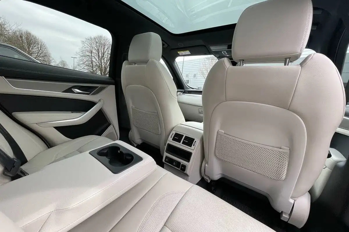 2024-jaguar-f-pace-20-p400e-r-dynamic-se-black-90th-anniversary-edition-big-48