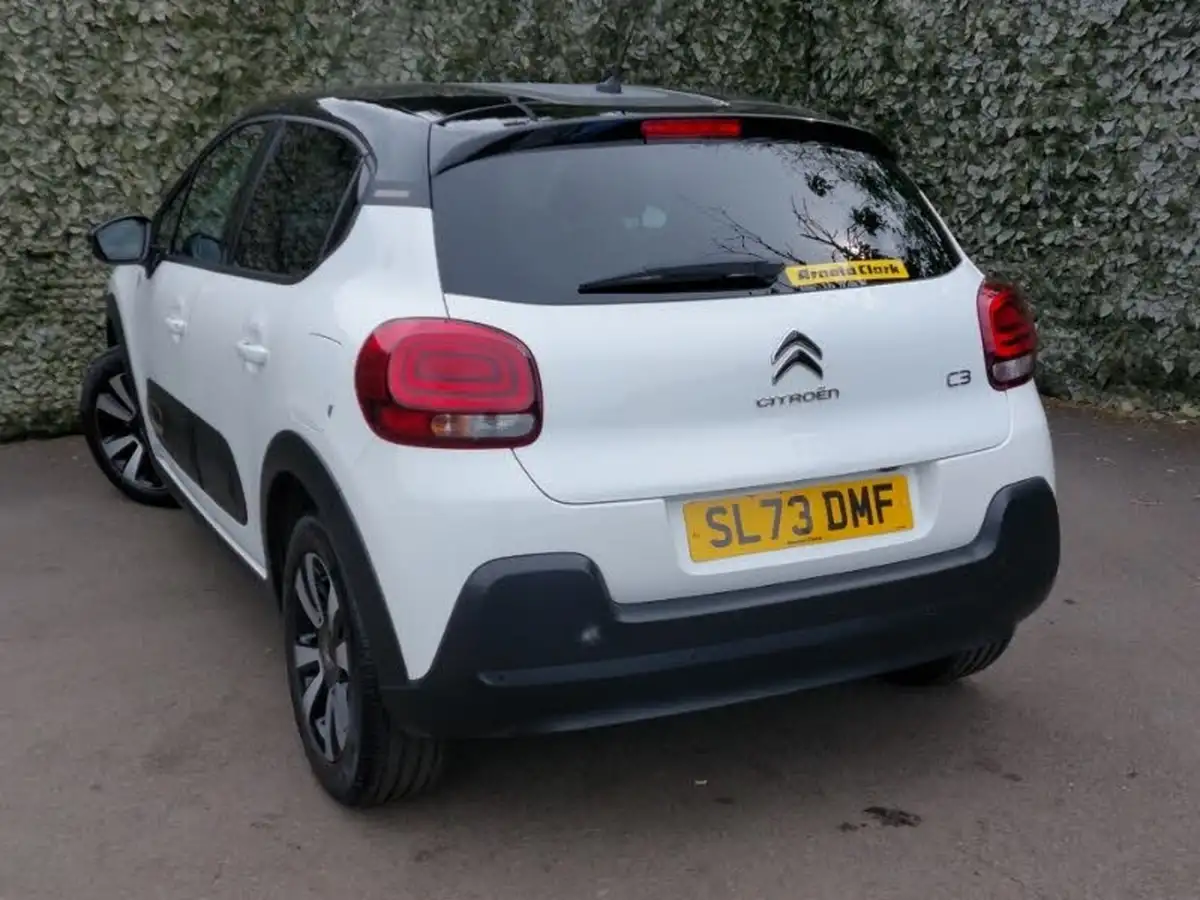 2023-citroen-c3-12-puretech-c-series-edition-83ps-ss-big-1