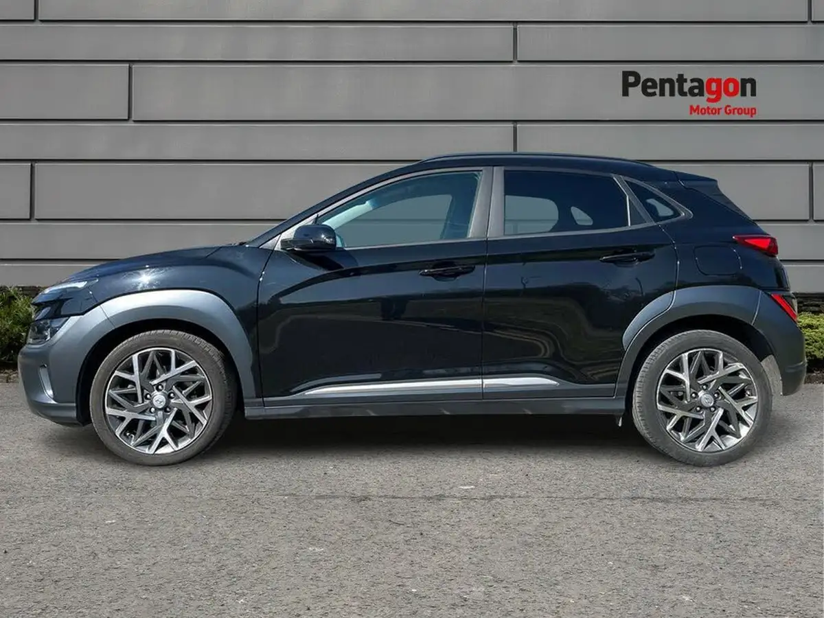 2022-hyundai-kona-16-gdi-premium-big-12