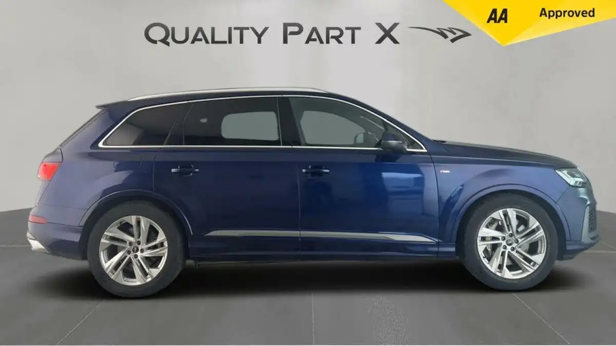 2021-audi-q7-30-55-tfsi-e-s-line-big-1