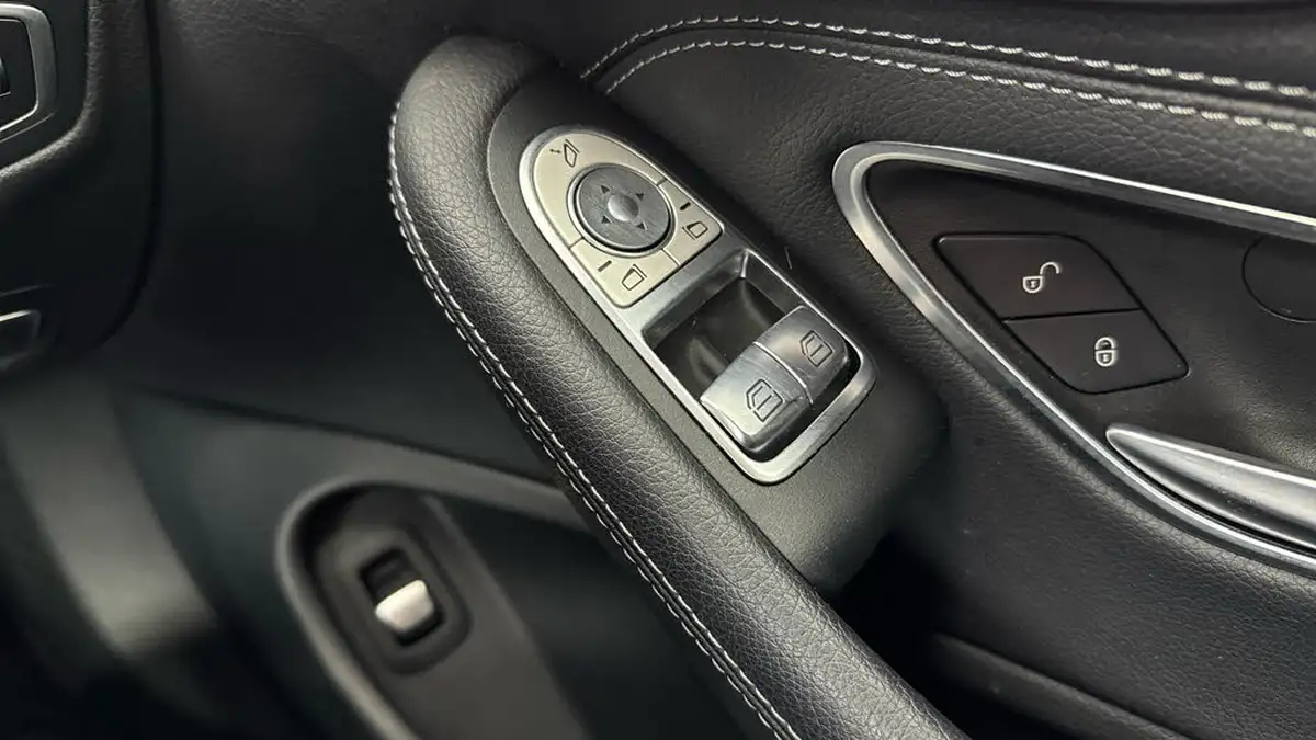 2019-mercedes-benz-c-class-16-c180-amg-line-coupe-2d-big-20