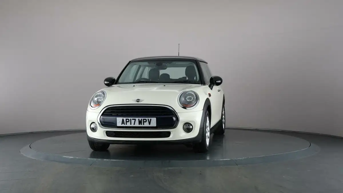 2017-mini-cooper-15-cooper-ss-hatchback-3d-big-41