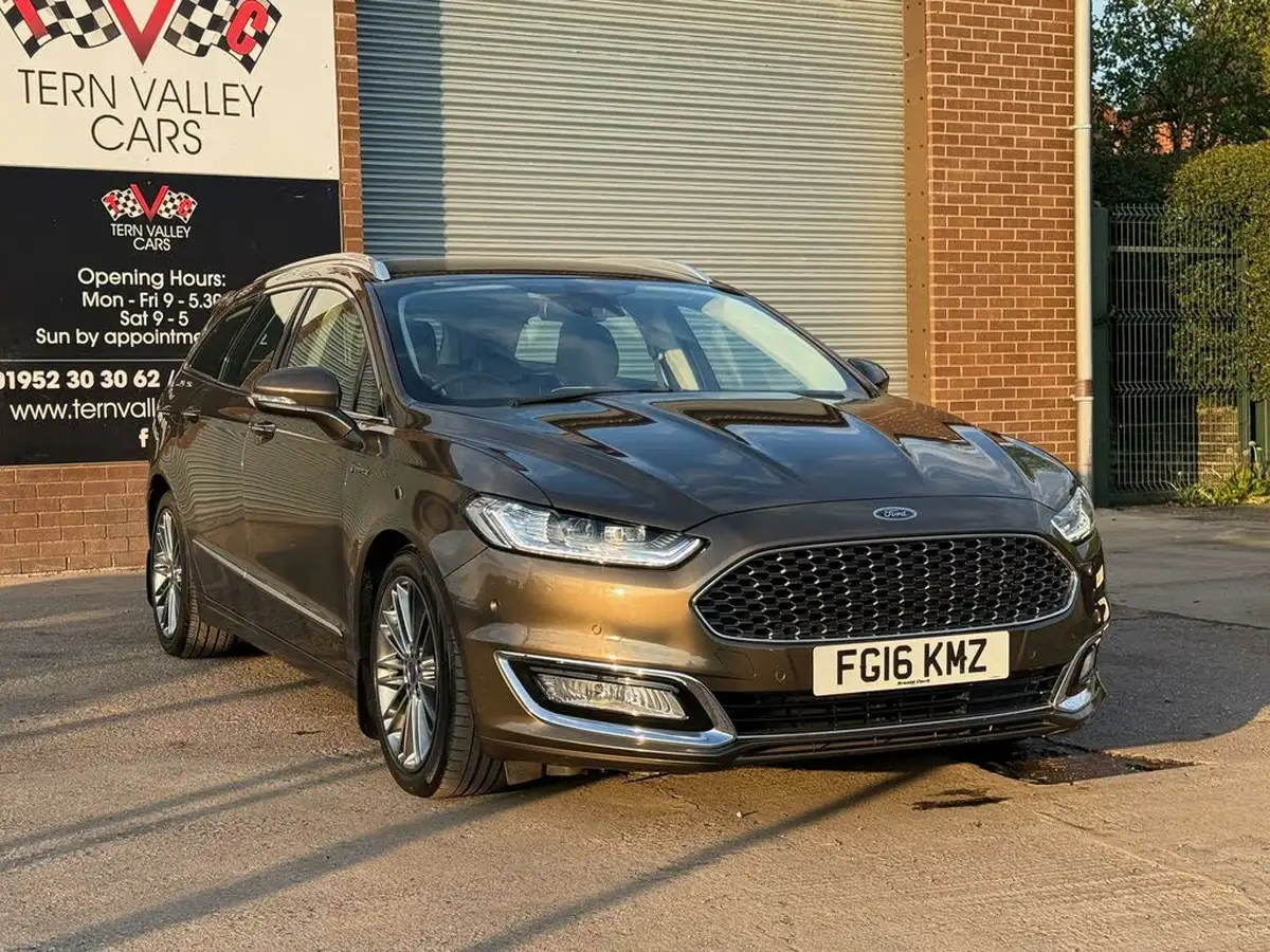 2016-ford-mondeo-20tdci-vignale-210ps-estate-5d-powershift-big-48