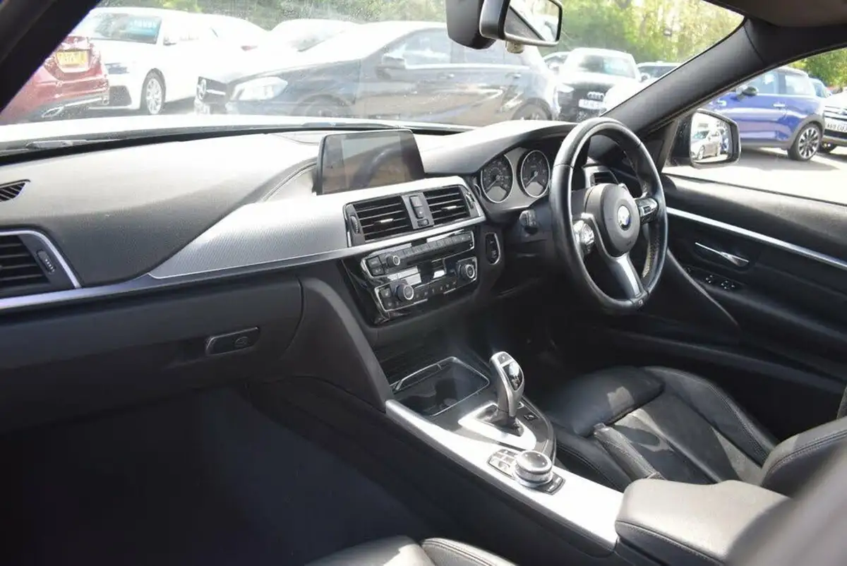 2019-bmw-3-series-20td-320d-m-sport-shadow-edition-saloon-4d-auto-big-14
