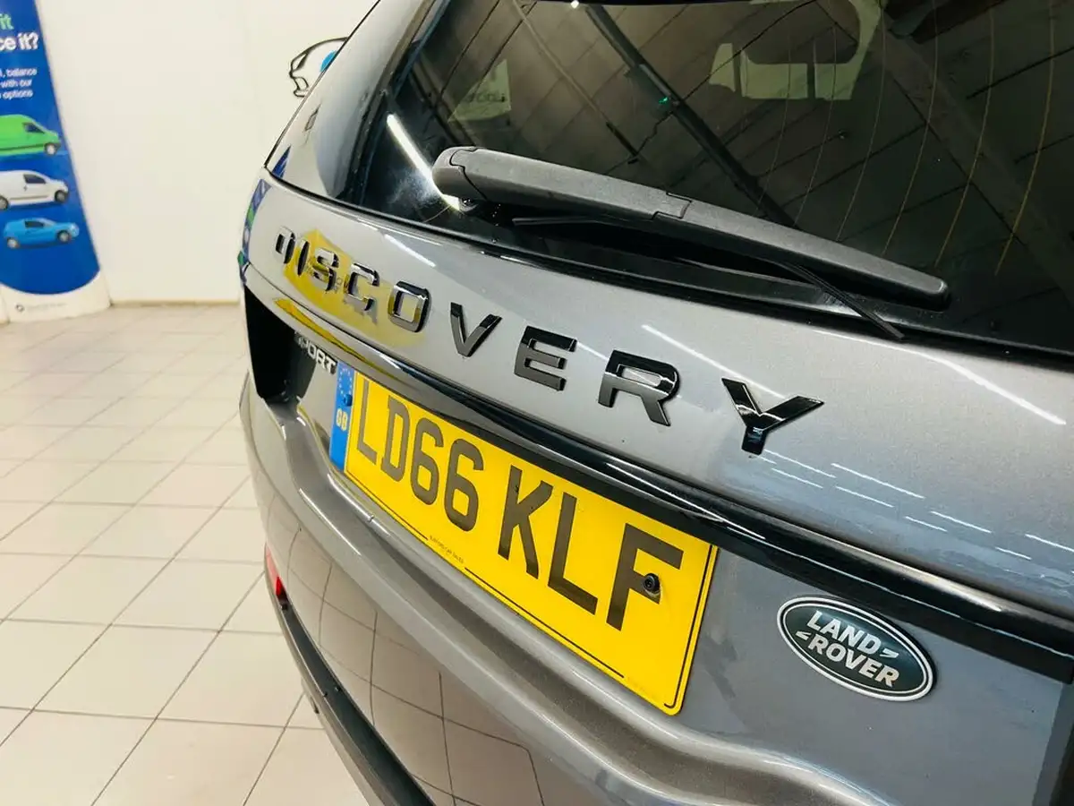 2016-land-rover-discovery-sport-20td4-se-tech-180ps-awd-ss-big-37