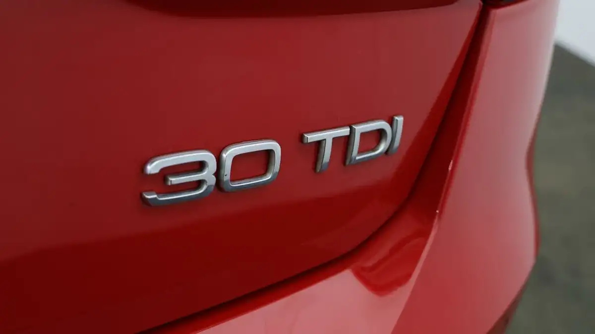 2020-audi-q2-16-30-tdi-sport-big-21