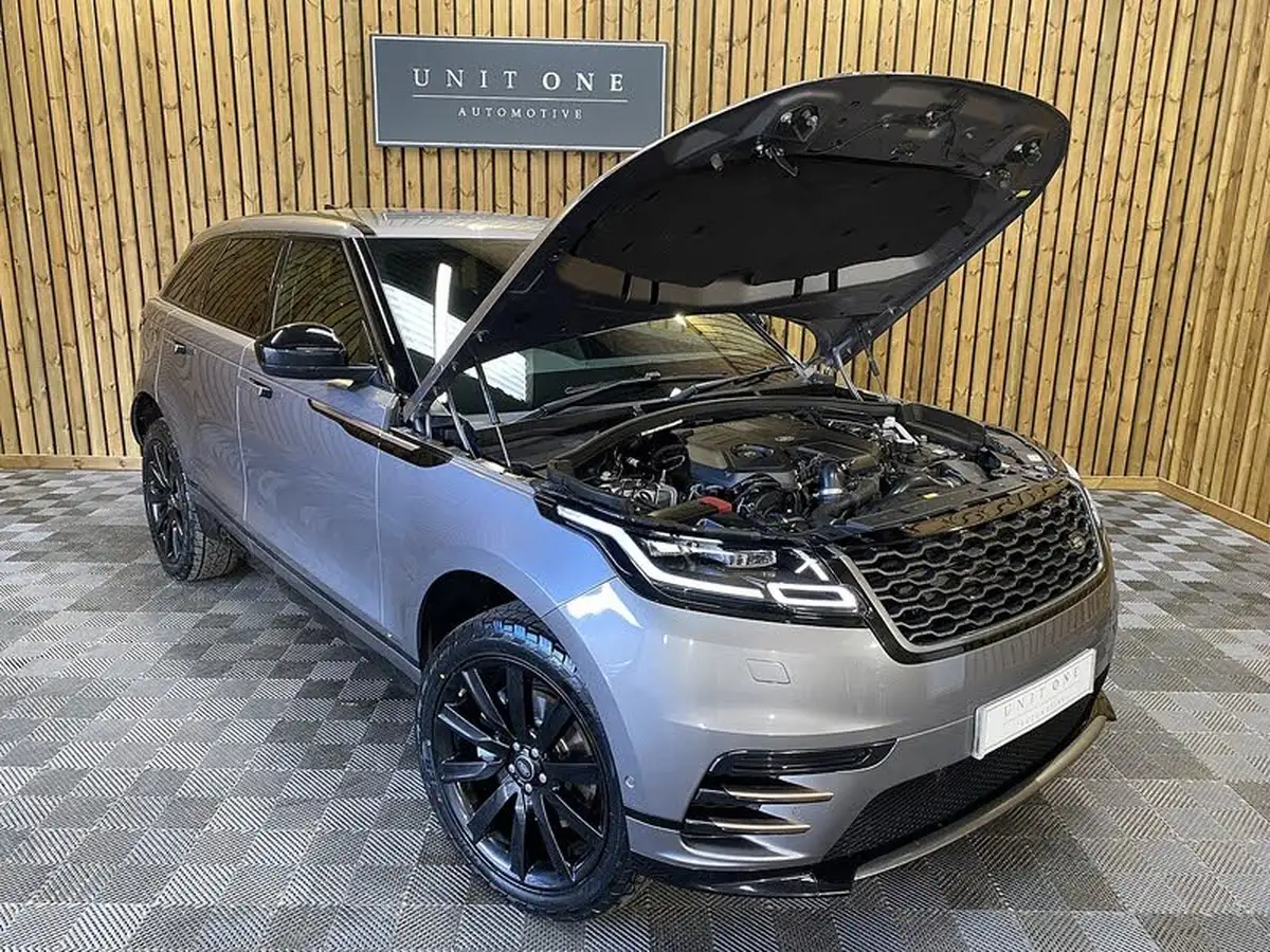 2019-land-rover-range-rover-velar-30-d300-r-dynamic-hse-big-9