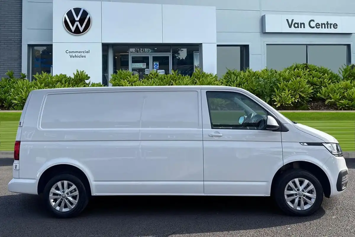2024-volkswagen-transporter-big-2