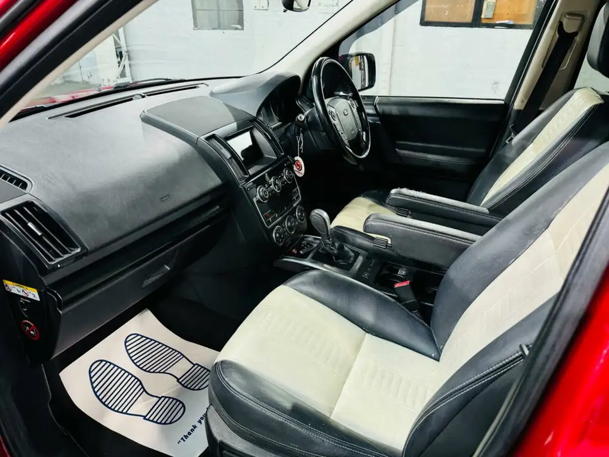 2013-land-rover-freelander-2-22sd4-dynamic-big-12