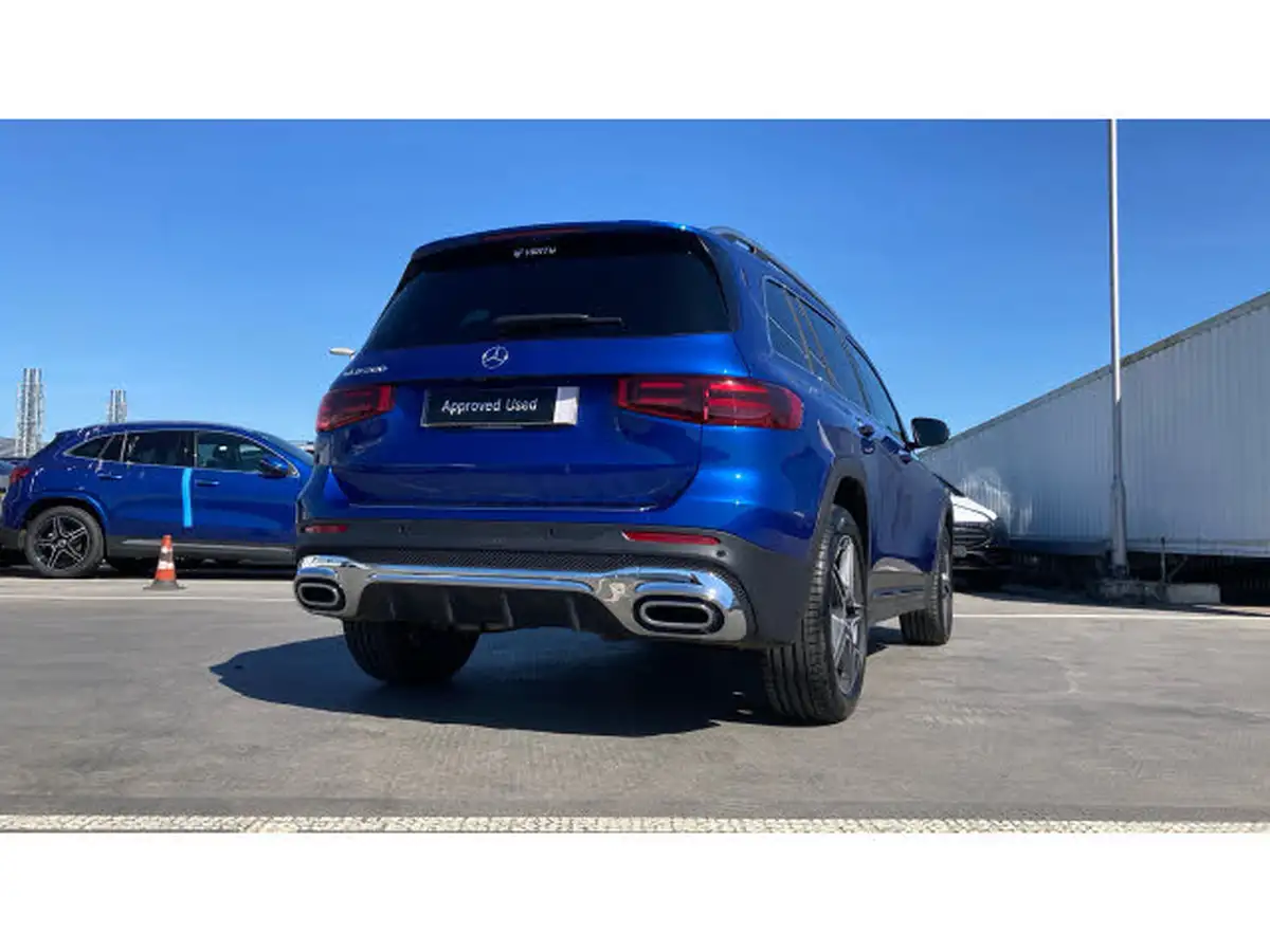 2024-mercedes-benz-glb-class-13-glb200-amg-line-executive-big-22