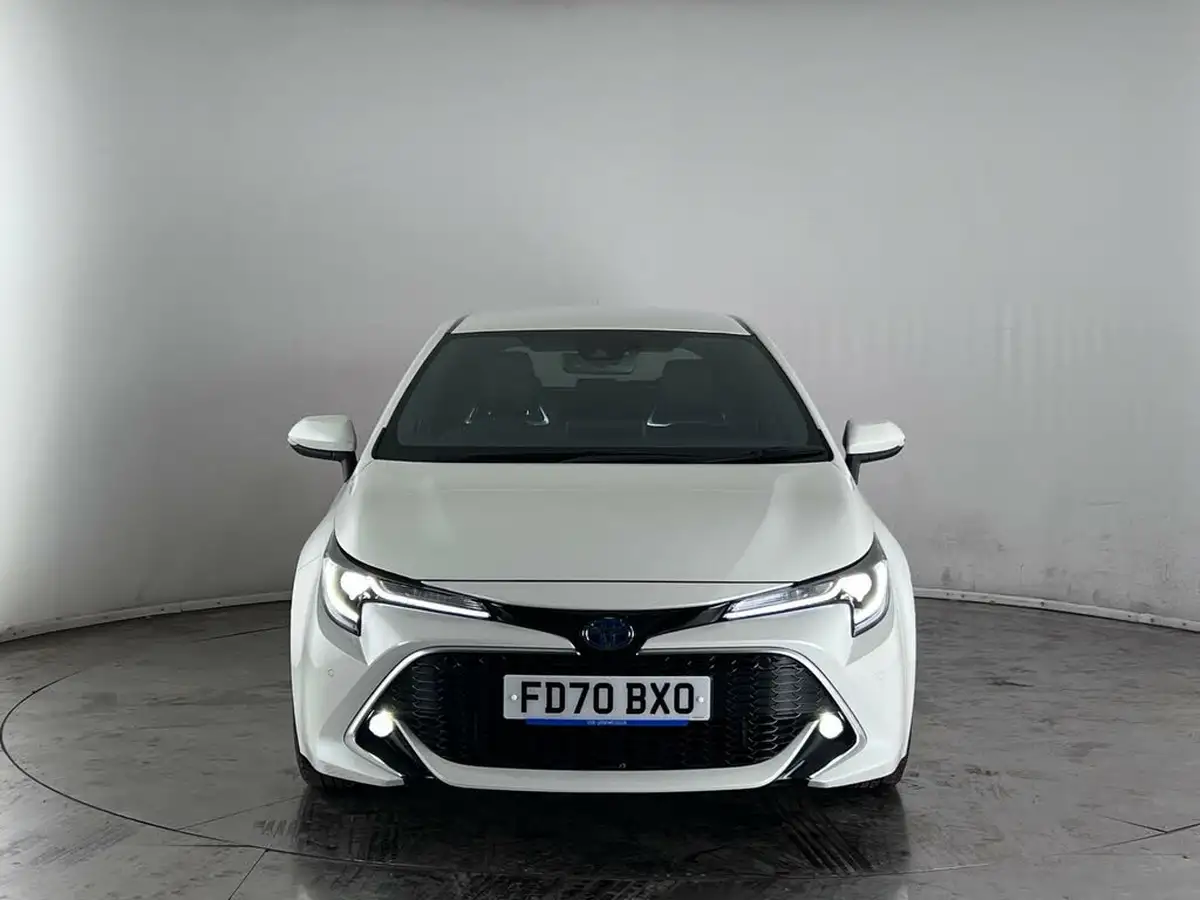 2021-toyota-corolla-18-vvt-i-excel-trk-hatchback-big-6