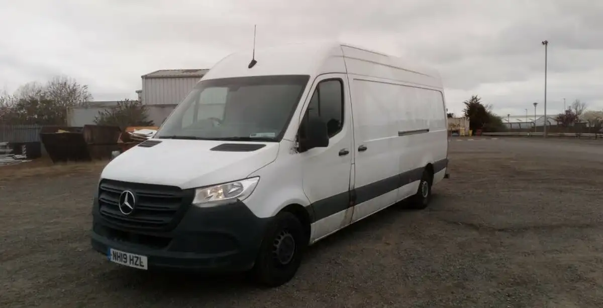 2019-mercedes-benz-sprinter-21cdi-314-l1h1-143pseu6c-panel-van-big-7