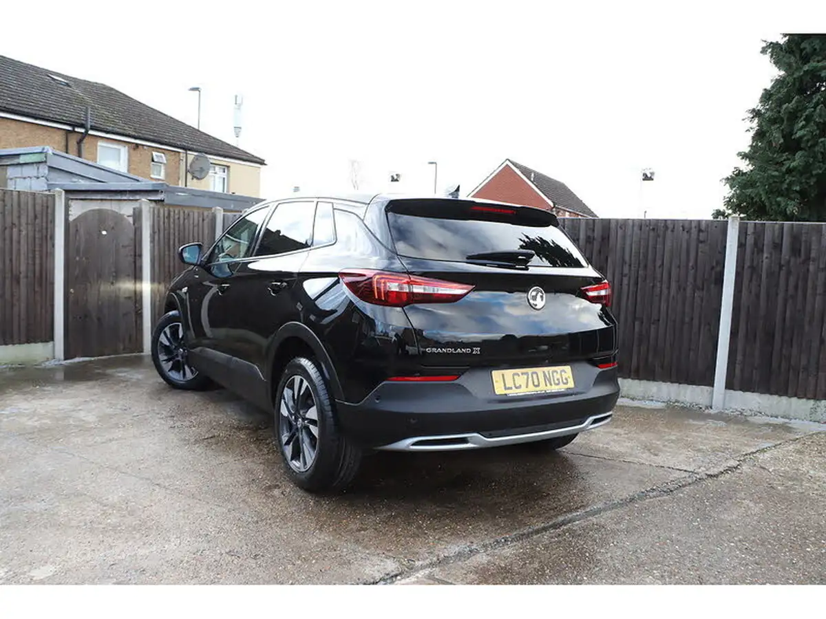 2020-vauxhall-grandland-x-12-sri-nav-auto-big-12
