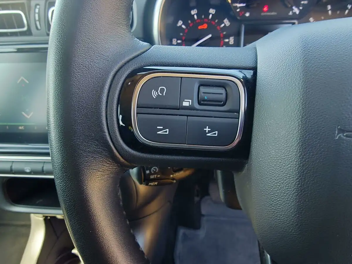 2019-citroen-c3-12-puretech-flair-110ps-ss-big-36