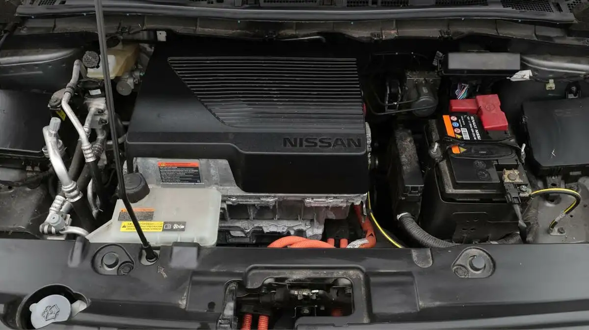 2021-nissan-leaf-e-e-n-connecta-big-19
