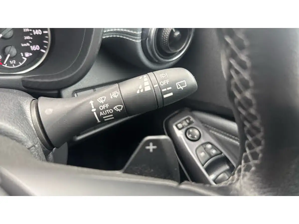 2022-nissan-juke-10-dig-t-tekna-dct-big-43