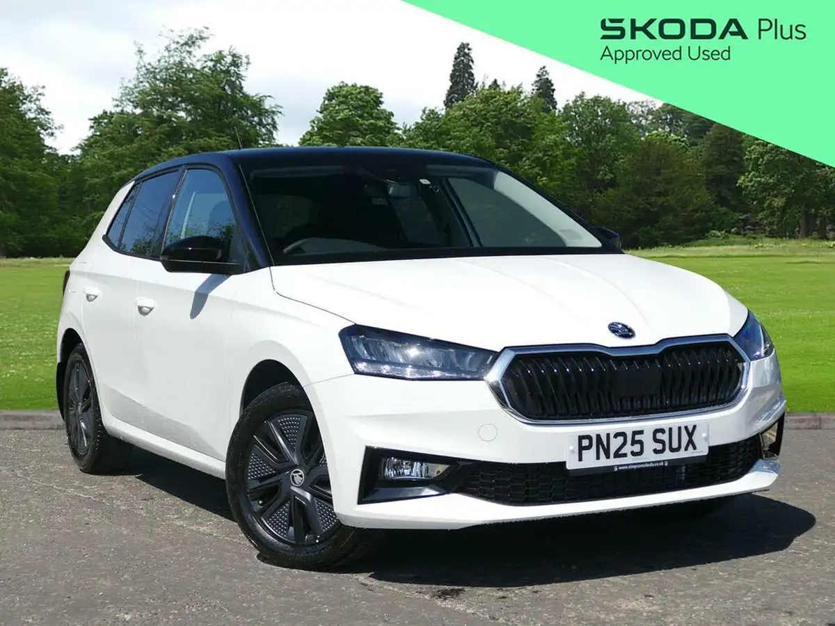 2025-skoda-fabia-10-tsi-design-edition-116ps-dsg-big-0