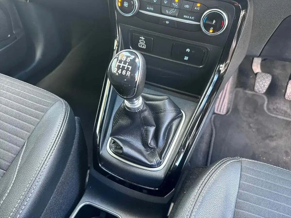 2022-ford-ecosport-10t-titanium-big-27