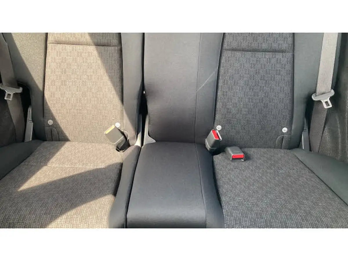 2015-honda-jazz-13-i-vtec-se-big-16