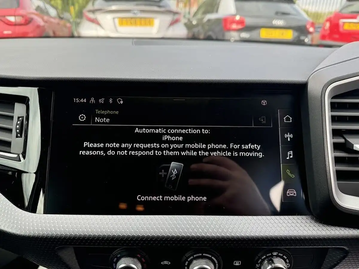 2022-audi-a1-10-30-tfsi-sport-big-23