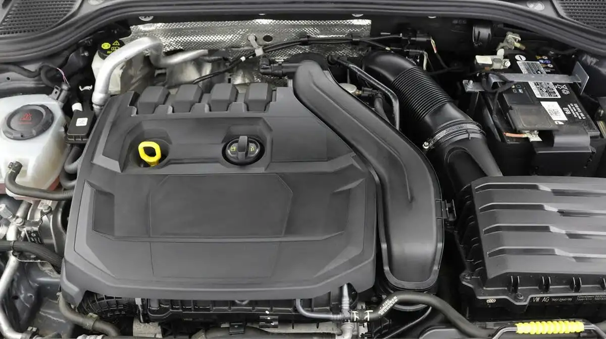 2021-volkswagen-golf-15-etsi-style-150ps-hatchback-big-18