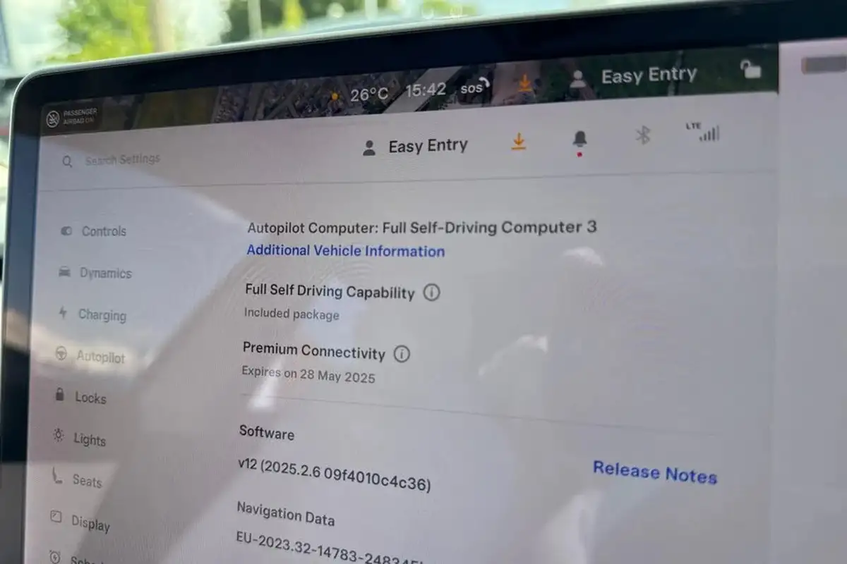 2019-tesla-model-3-e-long-range-4x4-big-52