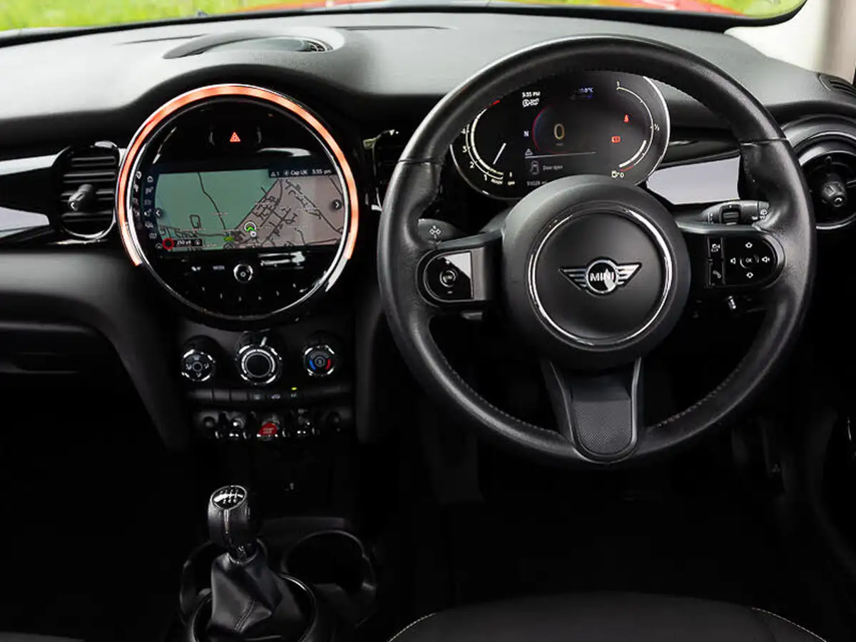 2021-mini-cooper-15-cooper-classic-hatchback-5d-big-6