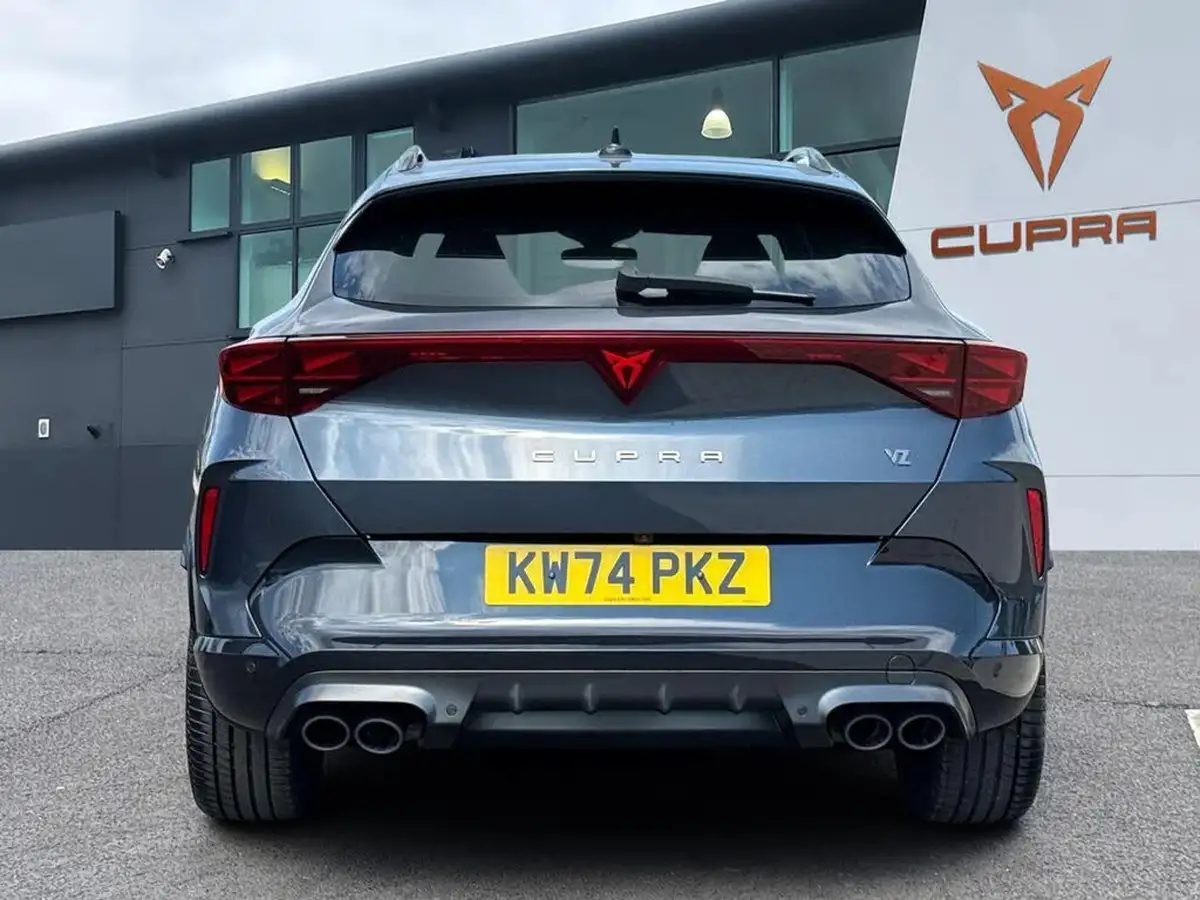2024-cupra-formentor-20-tsi-vz1-333ps-4drive-big-3