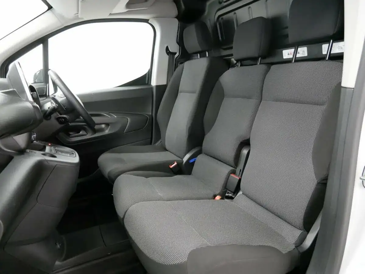 2024-citroen-berlingo-15-bluehdi-1000-driver-edition-130pseu6d-eat8-big-3