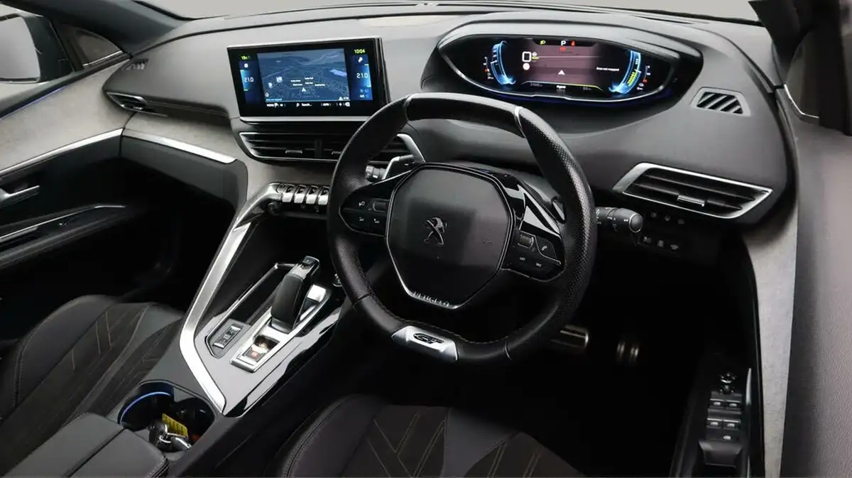 2022-peugeot-3008-suv-16-puretech-gt-premium-225bhp-hybrid-e-eat8-big-9