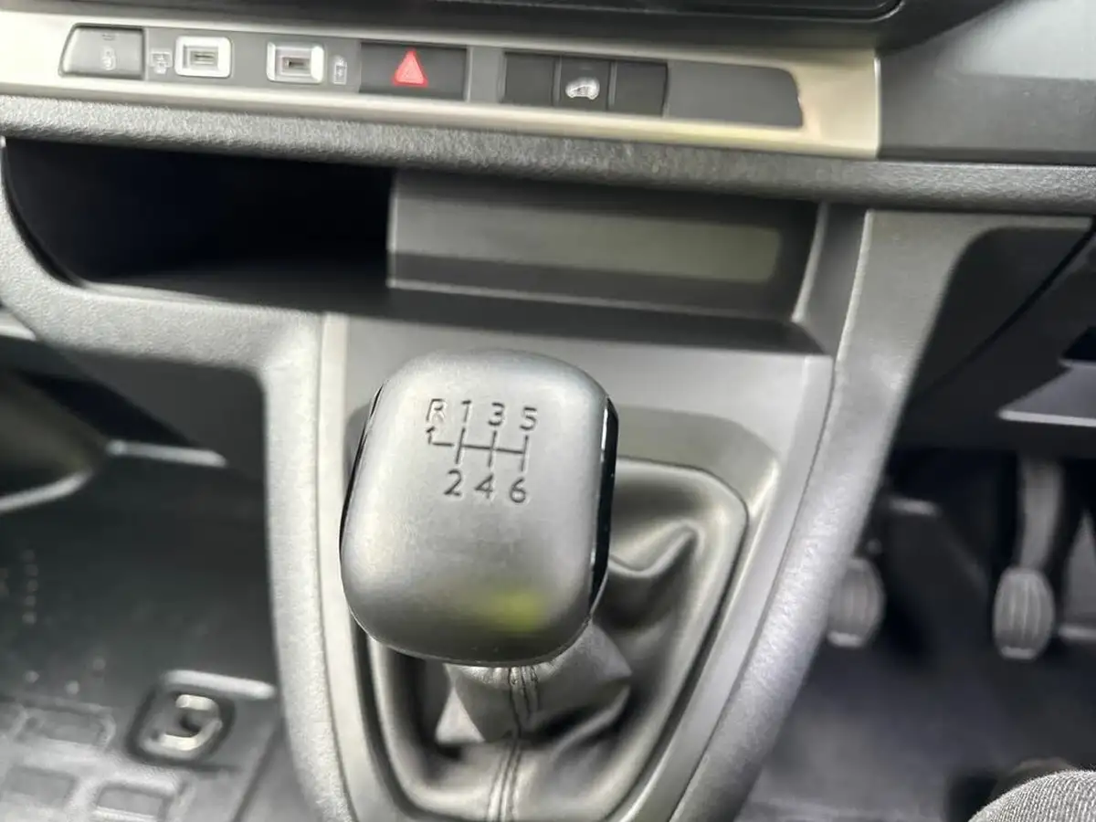 2024-fiat-scudo-15bluehdi-l2-big-26