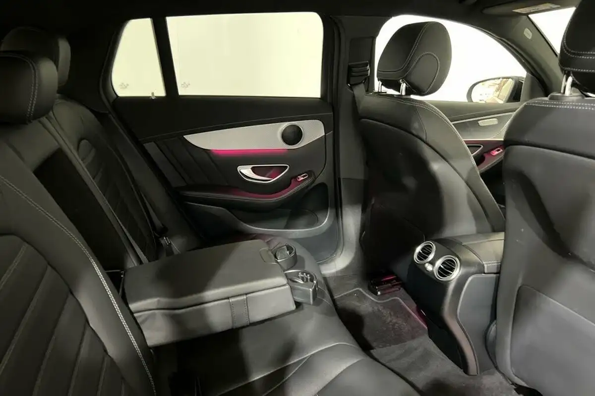 2022-mercedes-benz-eqc-e-eqc-400-amg-line-premium-big-36