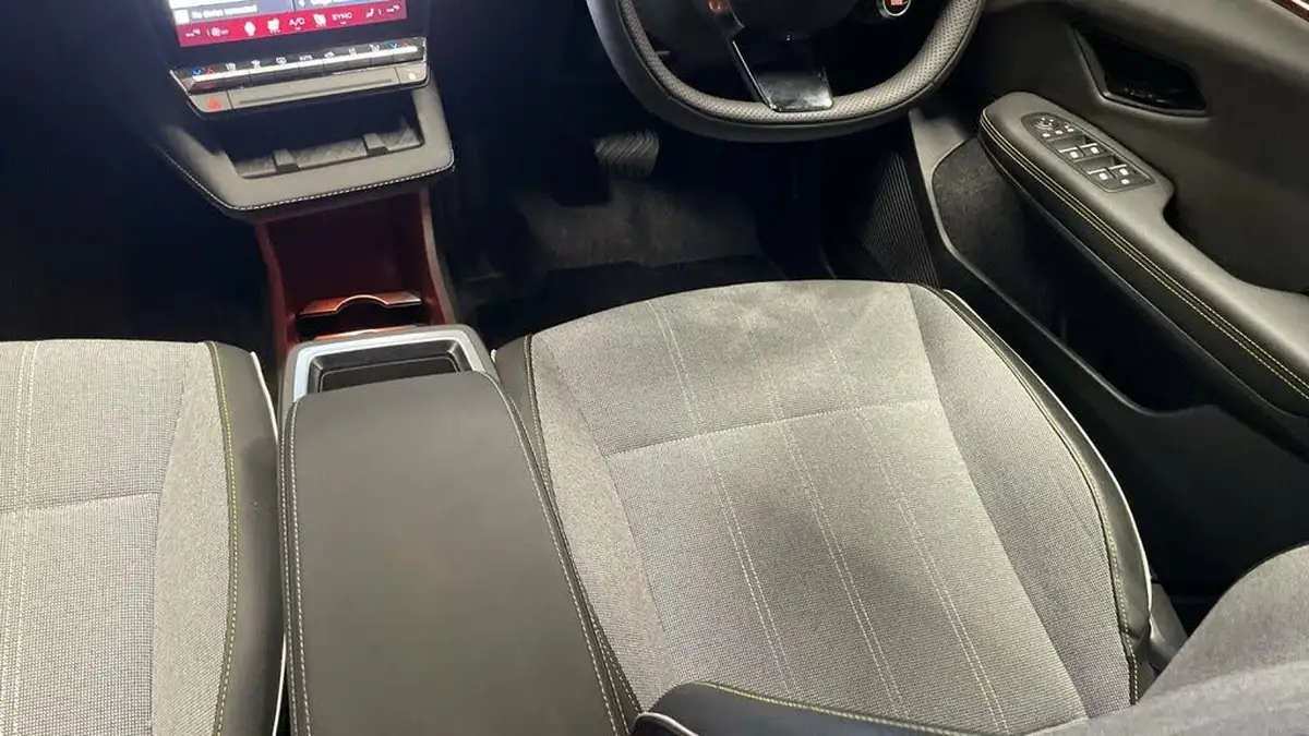 2024-renault-scenic-e-tech-e-techno-220ps-long-big-14