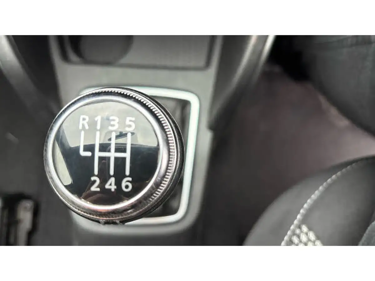2019-dacia-duster-13-tce-prestige-150bhp-1333cc-big-25