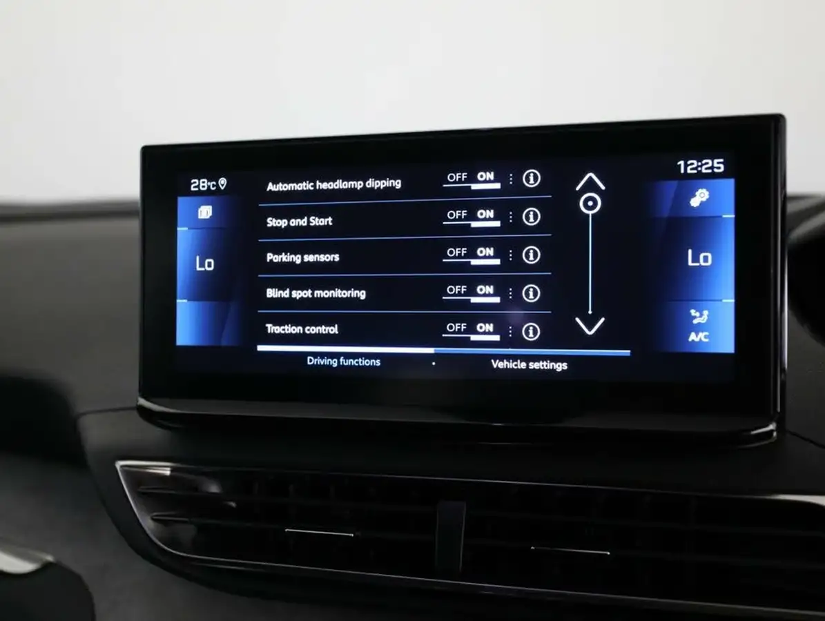 2023-peugeot-5008-suv-15-bluehdi-gt-130ps-eat8-big-39
