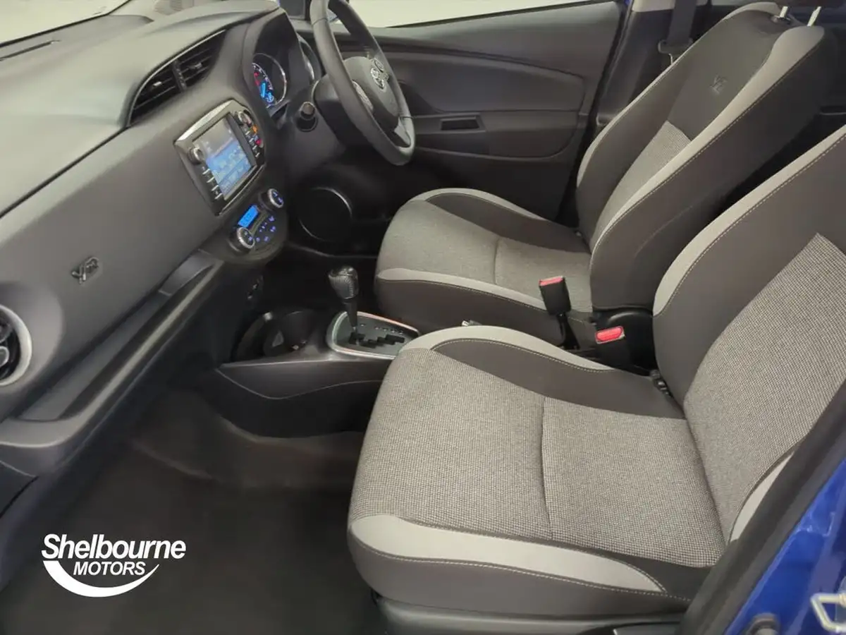 2020-toyota-yaris-15-vvt-i-y20-98bhp-hybrid-1497cc-e-cvt-big-7