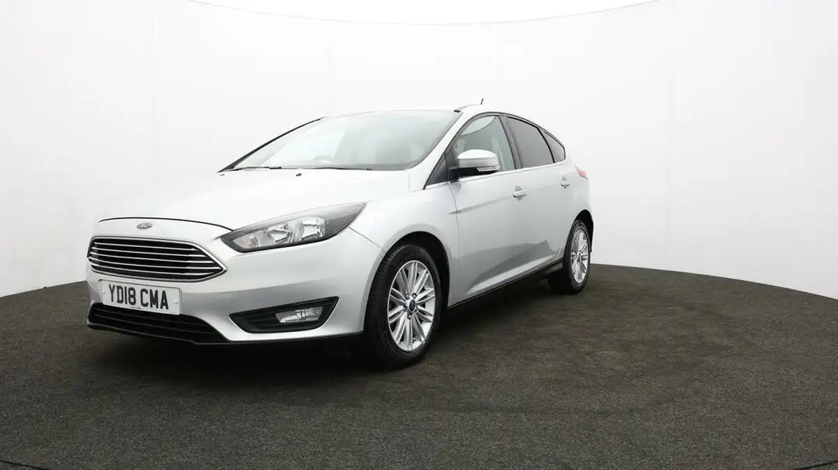2018-ford-focus-10t-zetec-edition-125ps-hatchback-auto-big-50