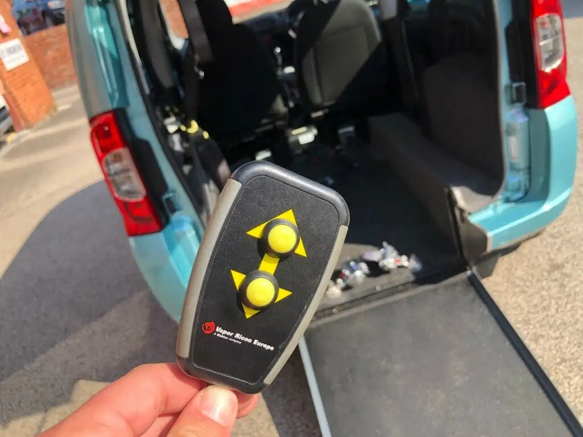 2018-fiat-qubo-13multijet-lounge-ss-dualogic-big-2