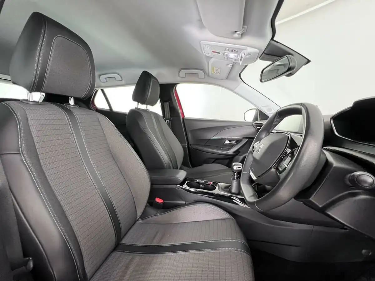 2021-peugeot-2008-suv-12-puretech-allure-100bhp-big-10