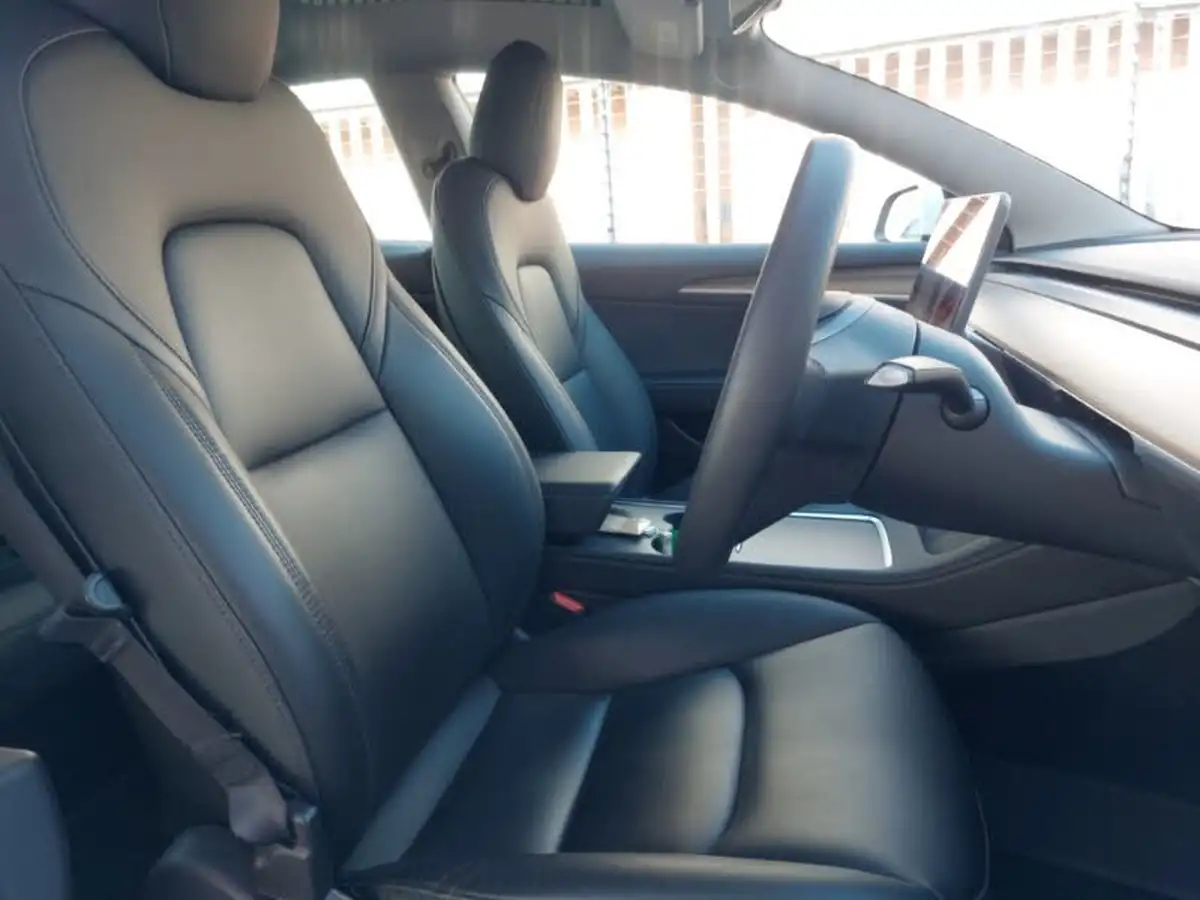 2021-tesla-model-3-e-long-range-4x4-big-18