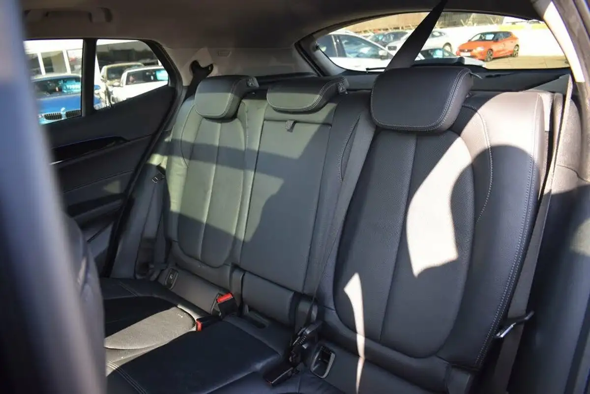 2022-bmw-x2-20td-sdrive18d-sport-auto-big-13