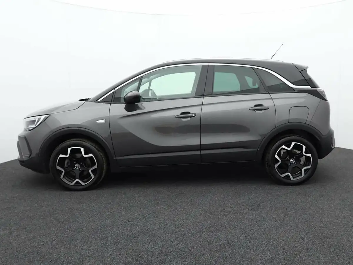 2023-vauxhall-crossland-big-3
