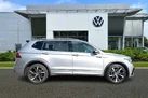 2022-volkswagen-tiguan-allspace-15-tsi-r-line-small-3