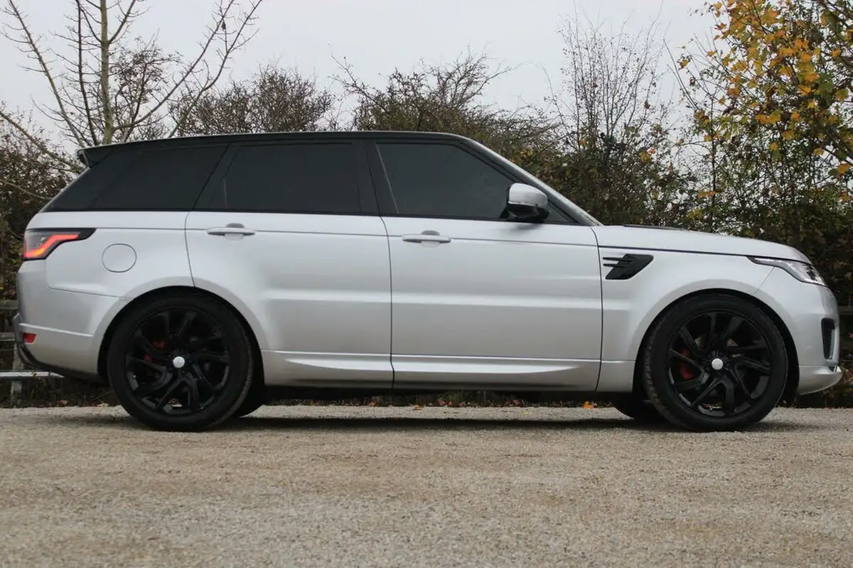 2019-land-rover-range-rover-sport-30-sdv6-hse-dynamic-big-1