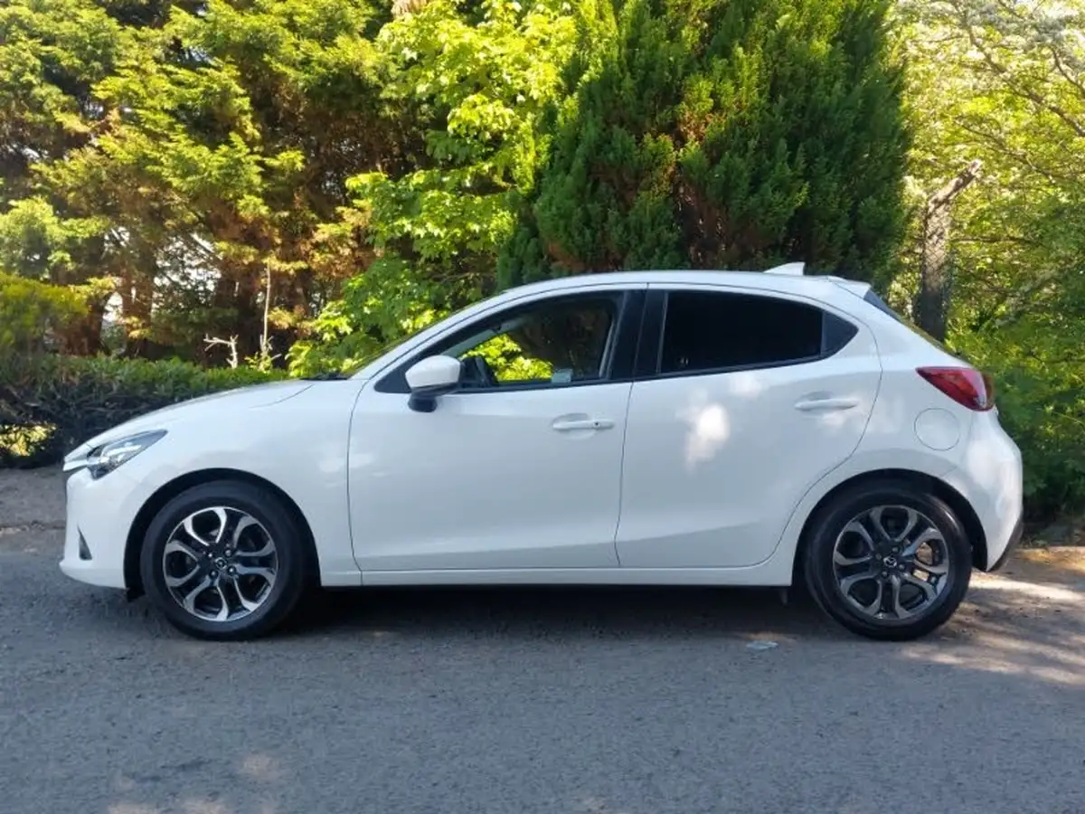 2019-mazda-mazda2-15-sport-nav-auto-big-3