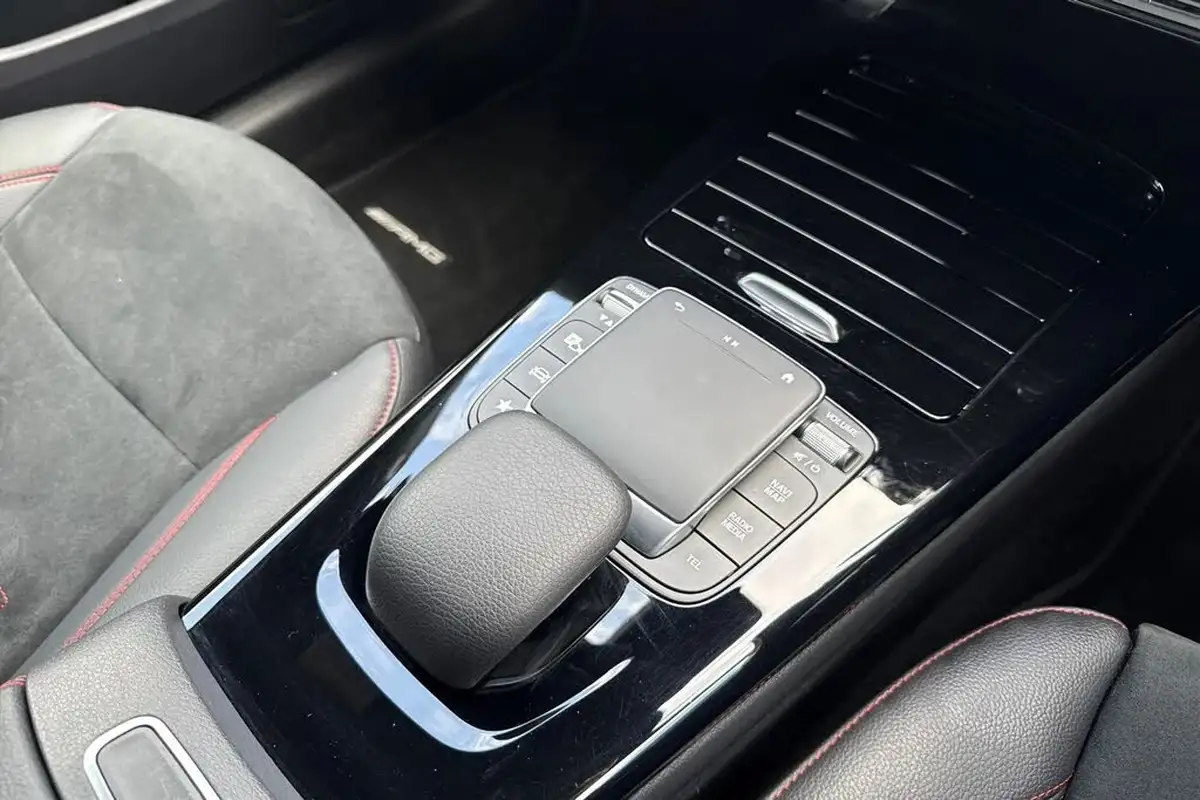 2022-mercedes-benz-a-class-13-a180-amg-line-executive-hatchback-5d-7g-dct-big-19