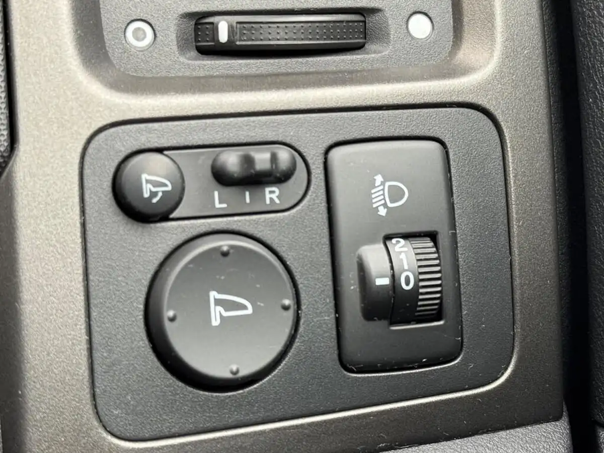 2010-honda-cr-v-20-es-auto-big-25