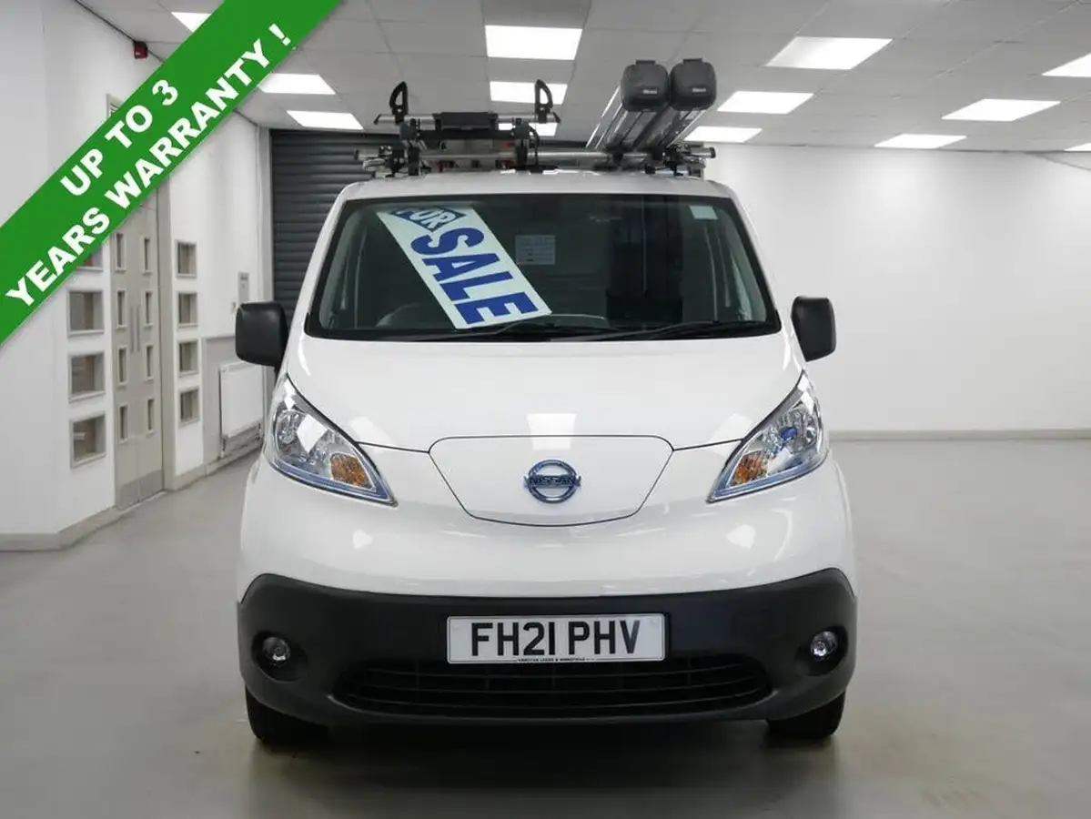 2021-nissan-env200-e-tekna-rapid-panel-van-big-8