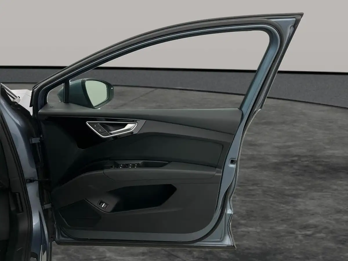 2021-audi-q4-e-tron-35e-s-line-station-wagon-big-19