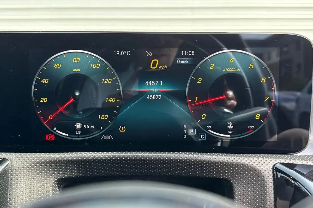 2021-mercedes-benz-cla-13-cla-180-amg-line-premium-plus-shooting-brake-5d-big-57